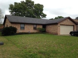 5020 Avie Ln, Beaumont, TX 77708