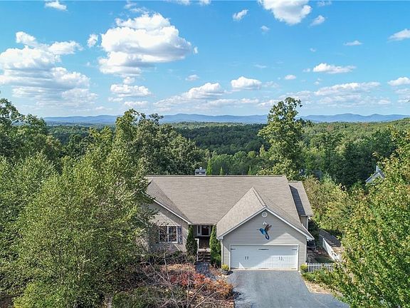 2nd image of 182 Brookwoods Ln