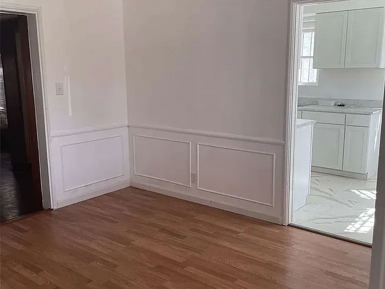 8724 Ruthelen St — Photo 5