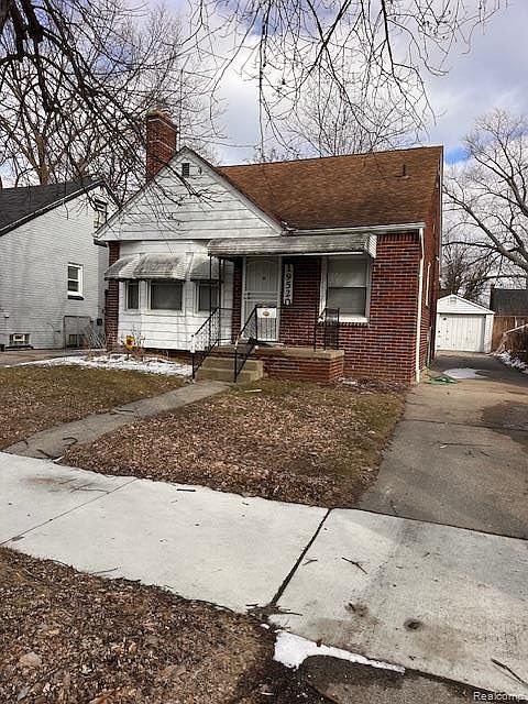 1st image of 19520 Strasburg St