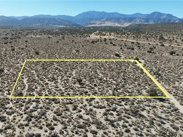 0 Fort Tejon Rd #36, Llano, CA 93544