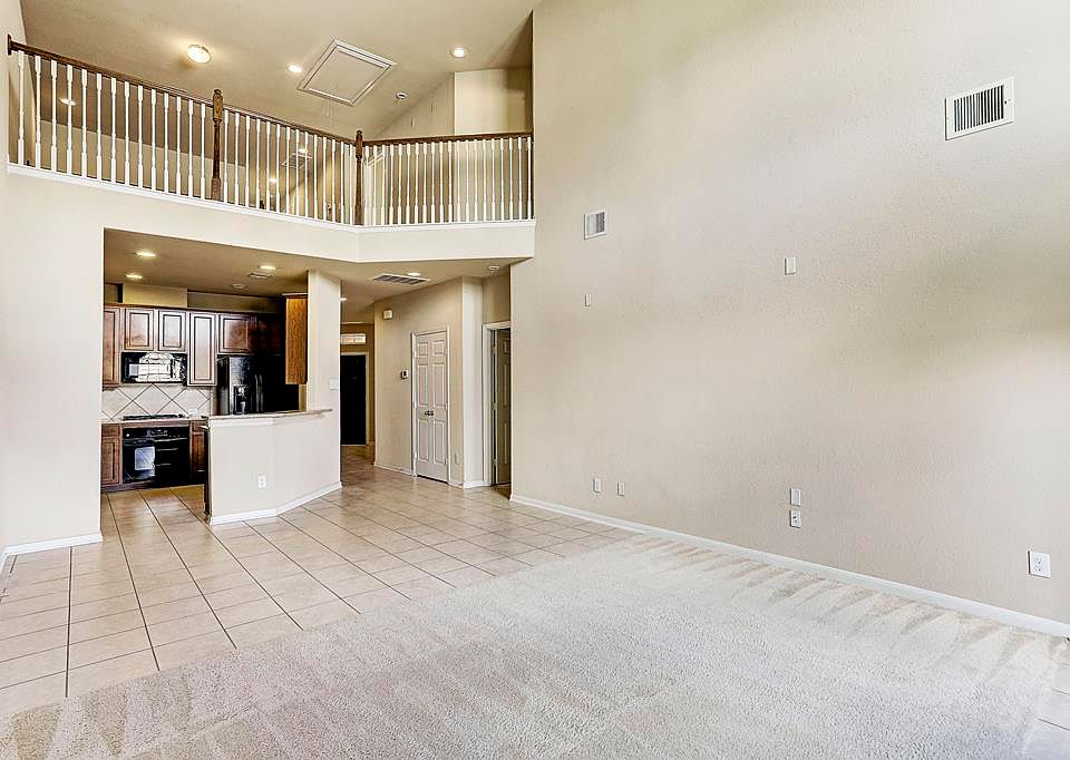 1st image of 1210 Glenwood Canyon Ln