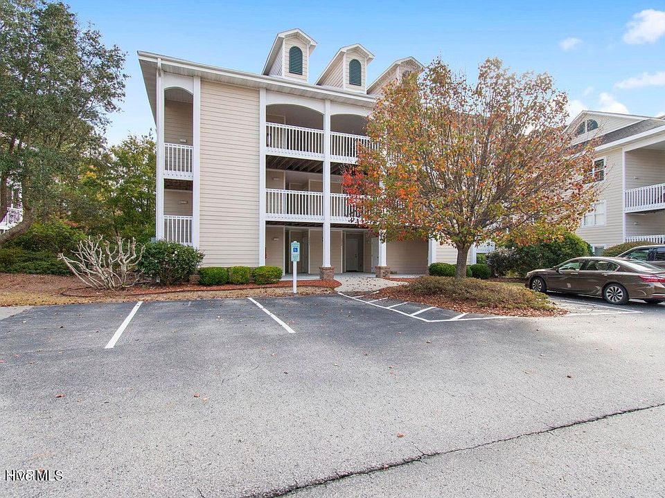 1st image of 3350 Club Villas Drive SE # 2001