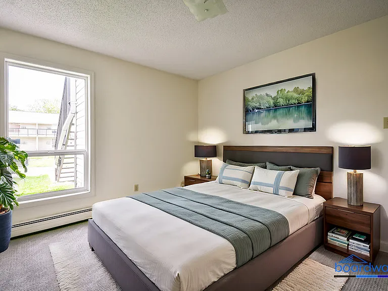 41 Munroe Pl — Photo 12