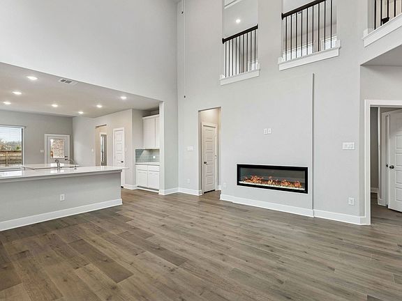 7th image of this home