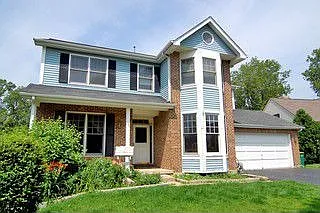 1250 Edgewater Ln photo 1