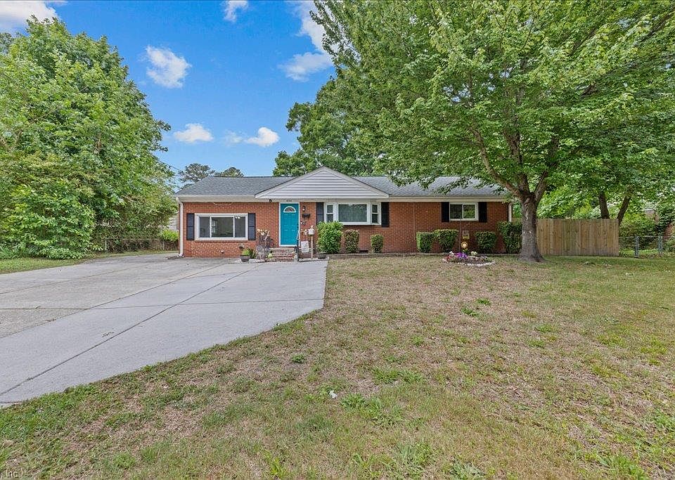 1st image of 1033 Baker Rd