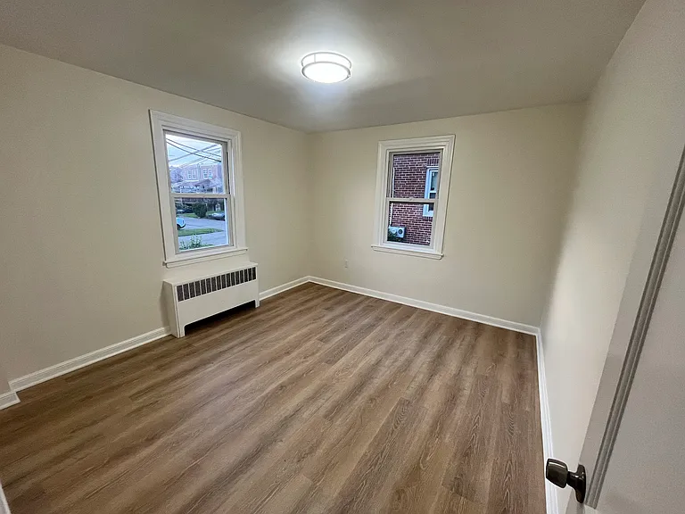 6842 Oxford Ave #1 — Photo 6