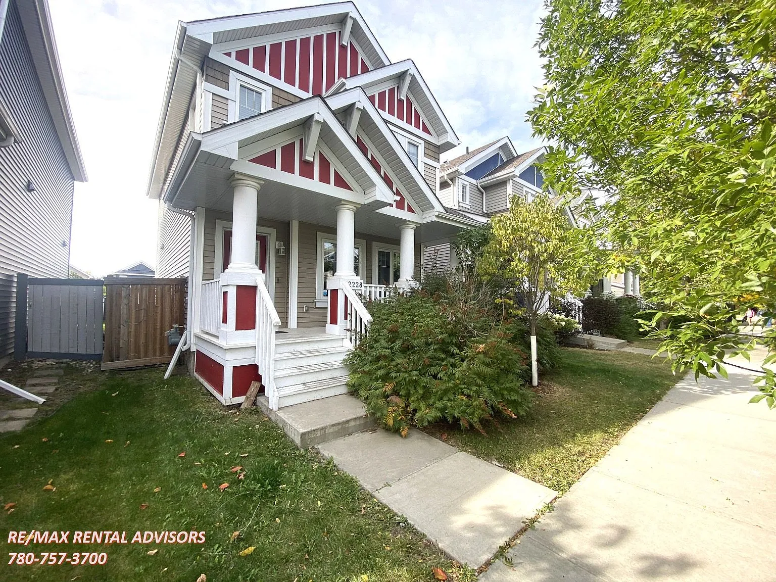 2228 74 Street Southwest — Photo 1