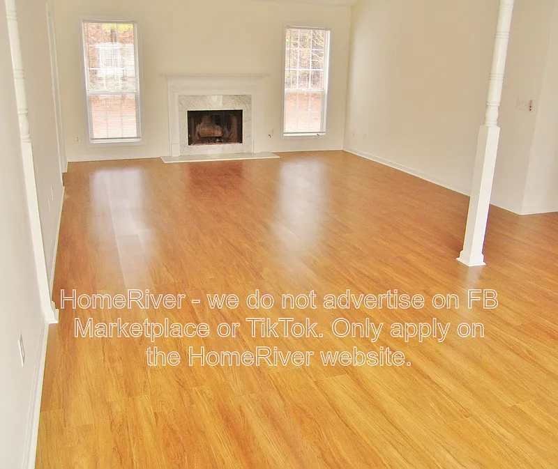 3 bed, 2.0 bath, 1442 sqft, $1,850 — Photo 2