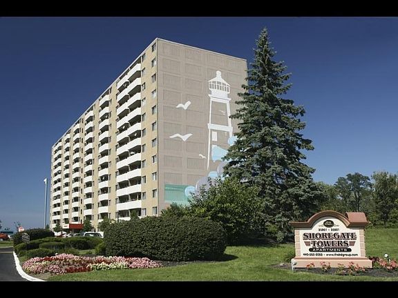 4th image of 30901 Lakeshore Blvd