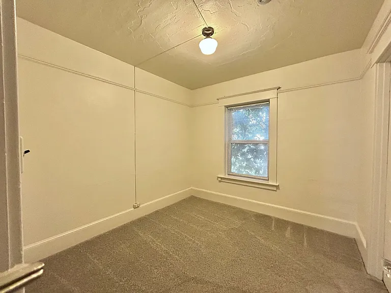 Dover Apartments — Photo 14