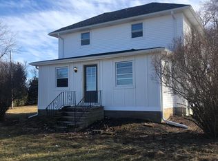 7725 12th St, Kenosha, WI 53144