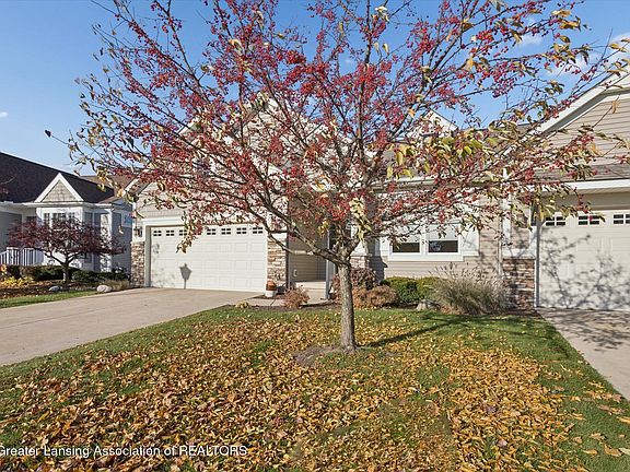 5th image of 7537 Roxborough Ln #30