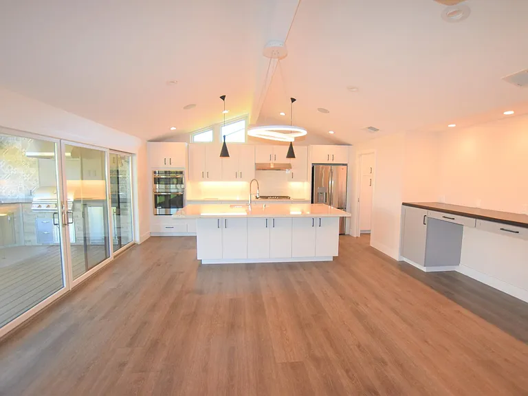 5189 Lassen Ave — Photo 19