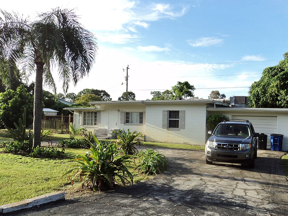 1st image of 238 Poe Ave