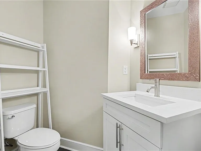 222 12th St NE #1407 — Photo 12