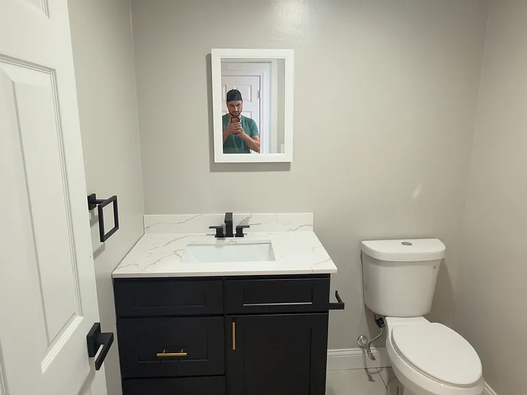 212 Pawnee Dr #1 — Photo 9