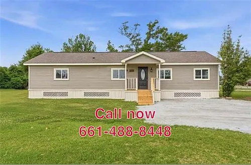 2521 Jayson St Photo 1