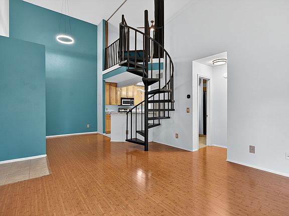 5th image of 11 Arbor Club Dr Unit 216