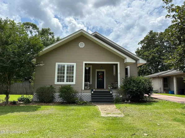 315 N Main St, Poplarville, MS