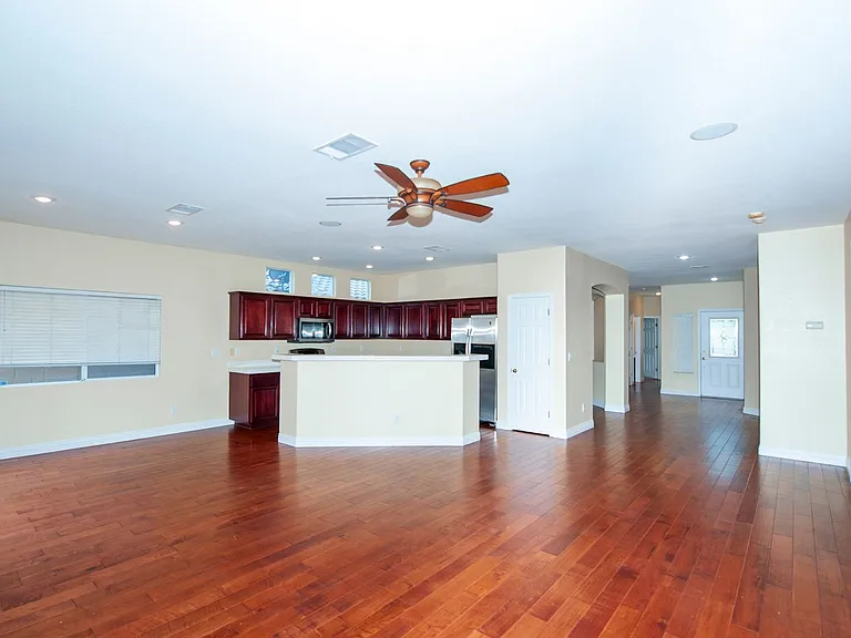 10338 Queens Church Ave — Photo 13