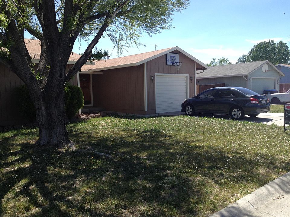 1st image of 470-550 Cottonwood Rd