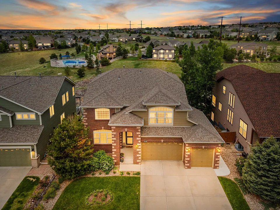 1048 Orion Way