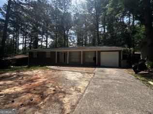 2439 Castile Dr, Morrow, GA 30260