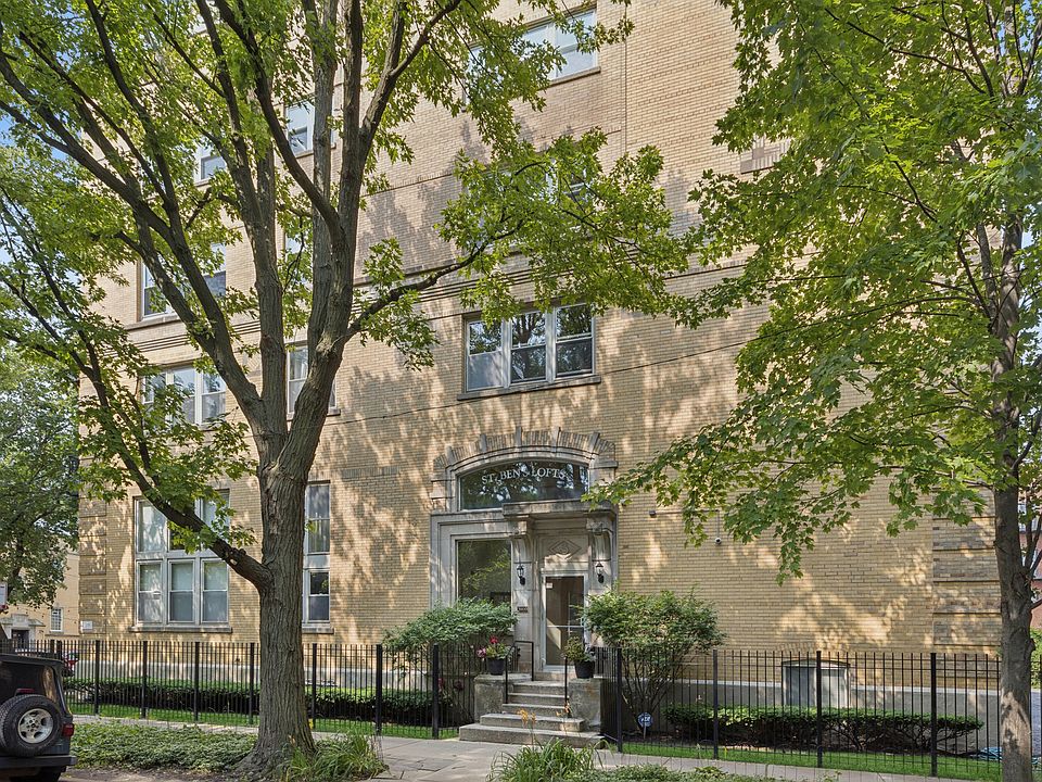 1st image of 3900 N Claremont Ave Unit 205