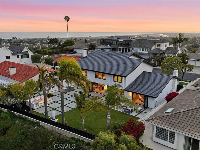 6 Monterey Cir — Photo 2