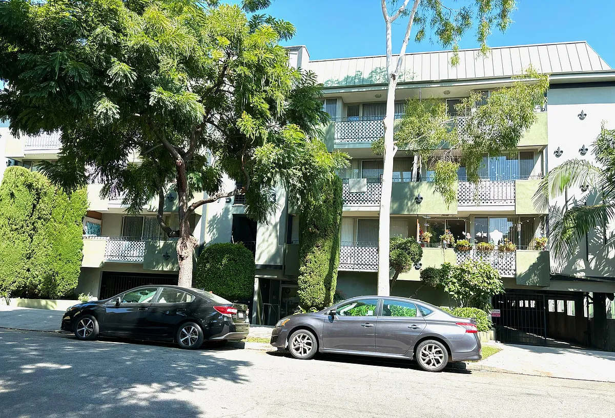 Building Photo - 069 - Cypress Pines