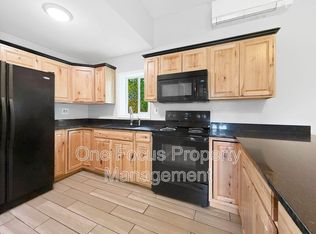 515 E 2nd Ave APT 2, South Williamsport, PA 17702