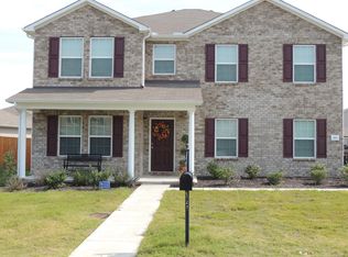 806 Creek Oak Dr, Murfreesboro, TN 37128