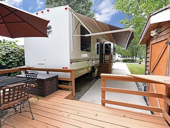3rd image of 477 Conley Creek Cir
