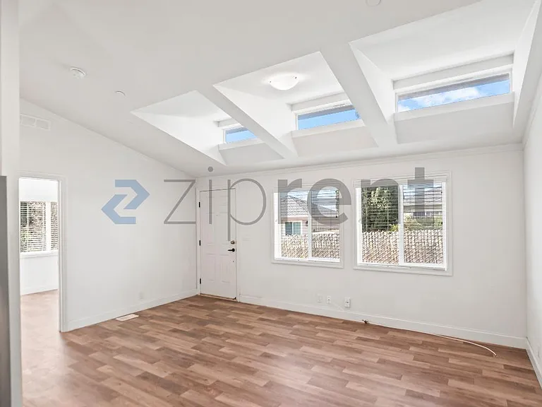 2838 Romagnolo St #A — Photo 4