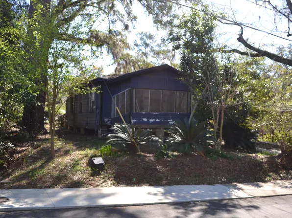 2403 Country Club Dr, Tallahassee, FL 32301