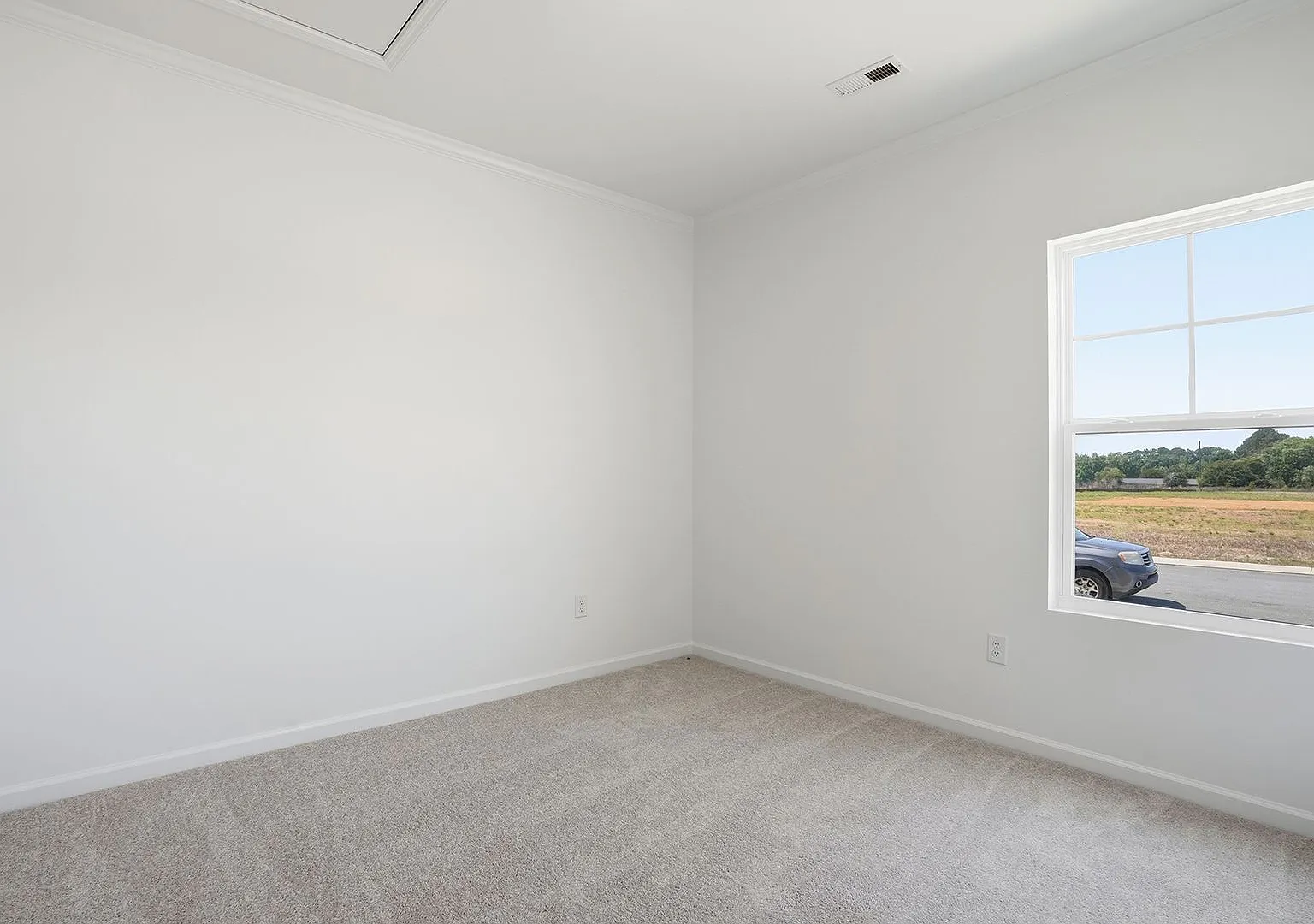 Brand New Ranch Home- Move In Ready- Move In Special!! — Photo 4