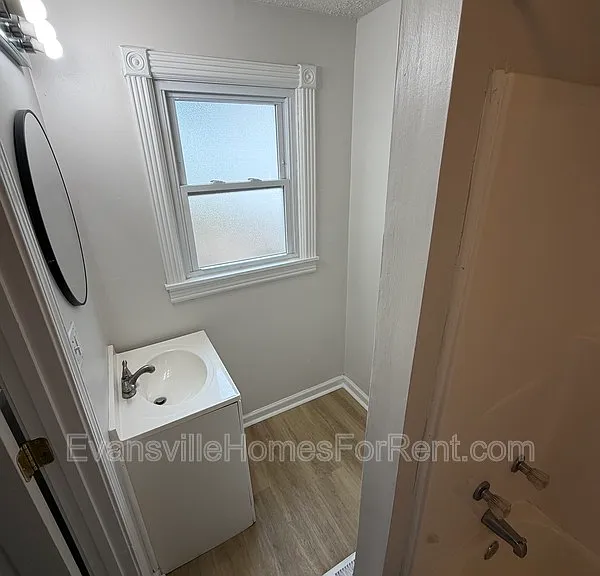 2816 C St — Photo 8