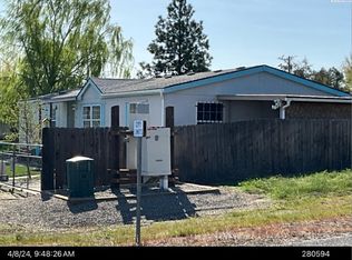 25301 N Benton Ave, Benton City, WA 99320