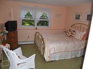 63 Swain Rd, North Chelmsford, MA 01863