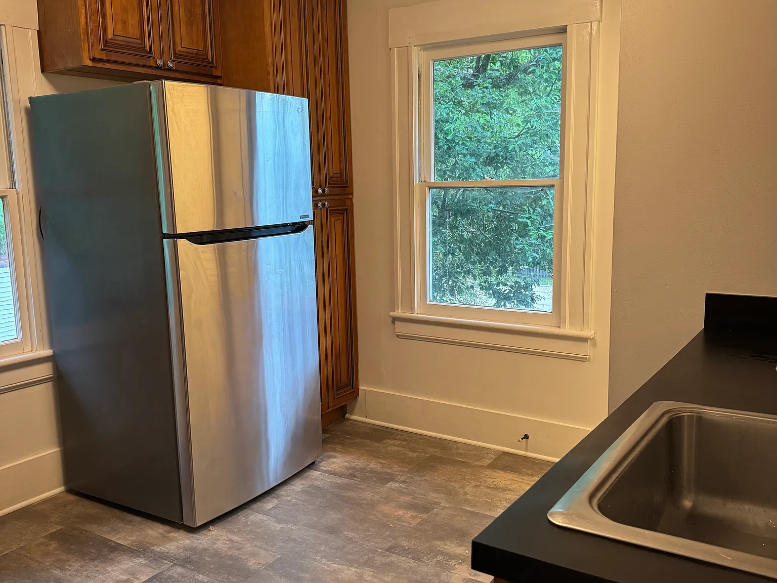 1 bed, 750 sqft, $1,600 — Photo 4