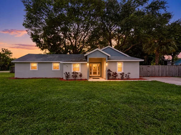 3109 SE Amherst Street, Stuart, FL 34997