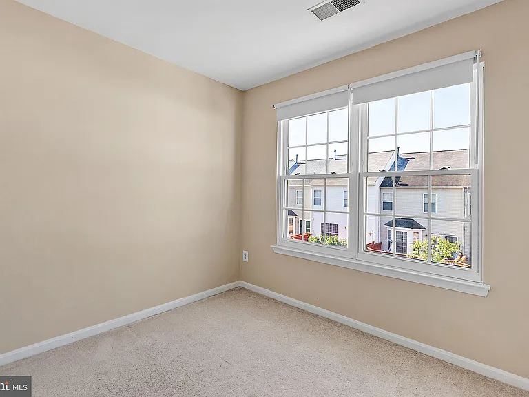 13129 Englishwood Ln — Photo 28
