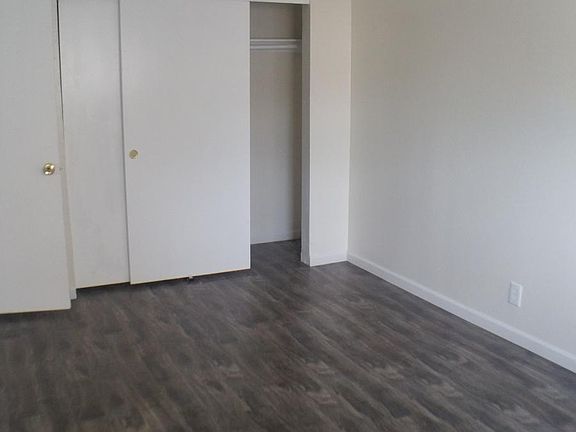 4th image of 3243 Portola Ave APT 8