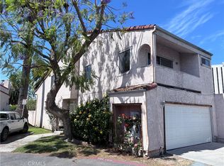 134 Racquet Club Dr, Compton, CA 90220