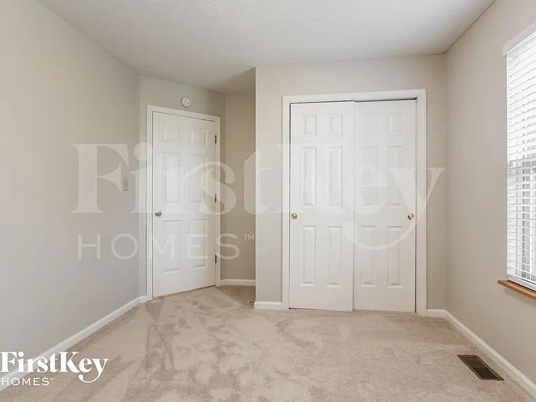 592 Hannah Pl — Photo 14