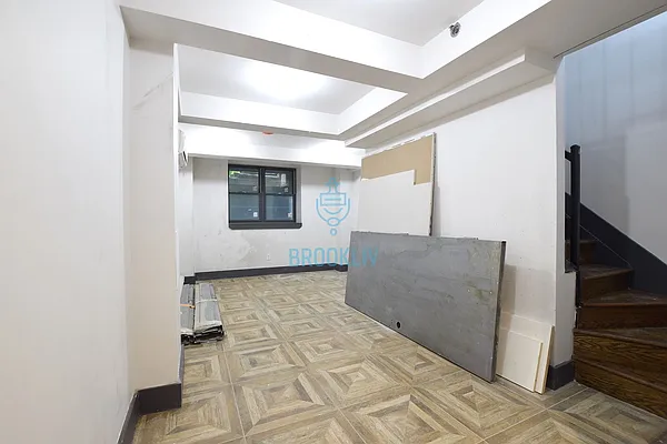 Rented by null | media 7