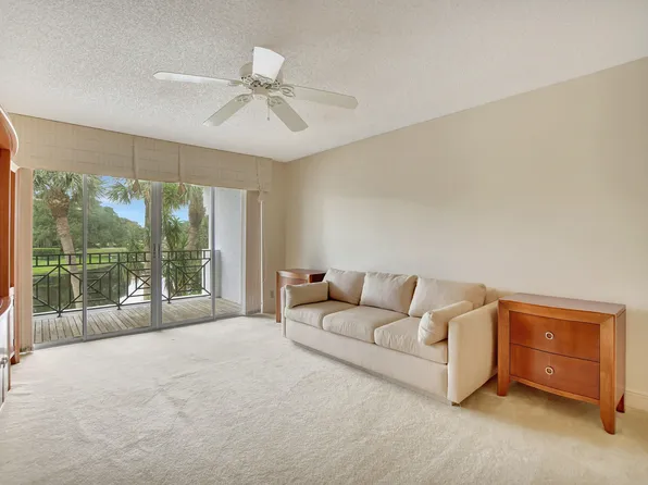 2290 NW 62nd Drive, Boca Raton, FL 33496