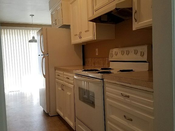 Clean gally kitchen space